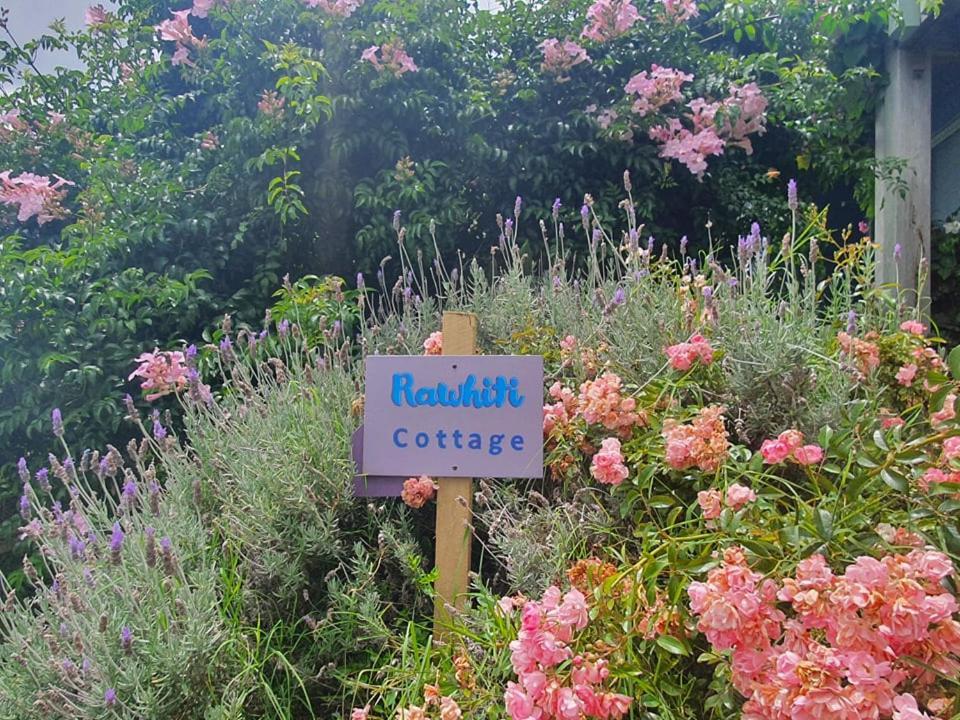 Rawhiti Cottage At Kaeppeli'S Kuaotunu Екстер'єр фото